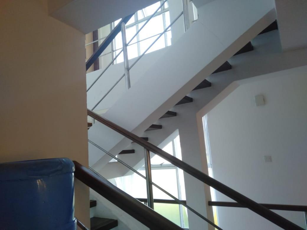 Ary Homestay Nyali- A Walk Away From City Mall 蒙巴萨 外观 照片